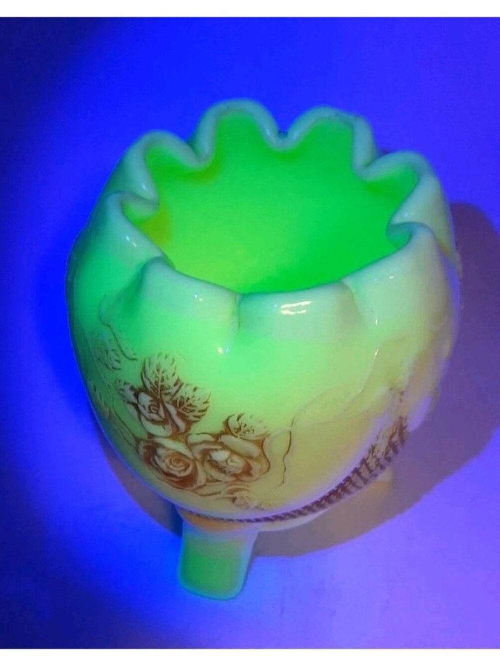 Antique Northwood Finecut & Roses Nutmeg Stain Custard Uranium Glass Rose Bowl